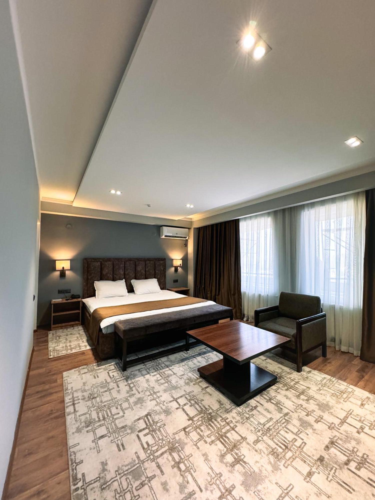 Ziyorat Luxury Hotel فرغانة المظهر الخارجي الصورة