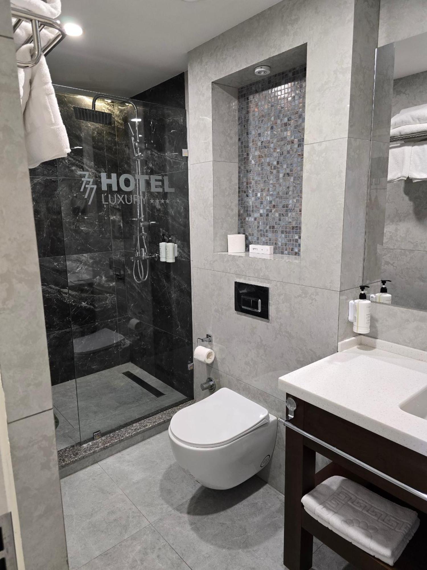 Ziyorat Luxury Hotel فرغانة المظهر الخارجي الصورة