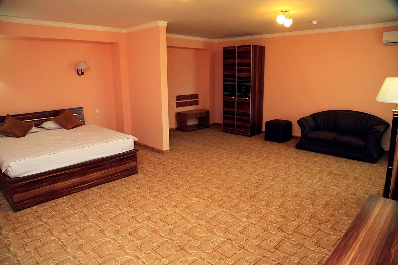 Ziyorat Luxury Hotel فرغانة المظهر الخارجي الصورة